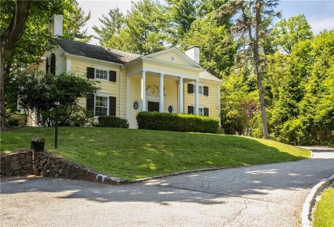 Photo - 306 Quaker Rd