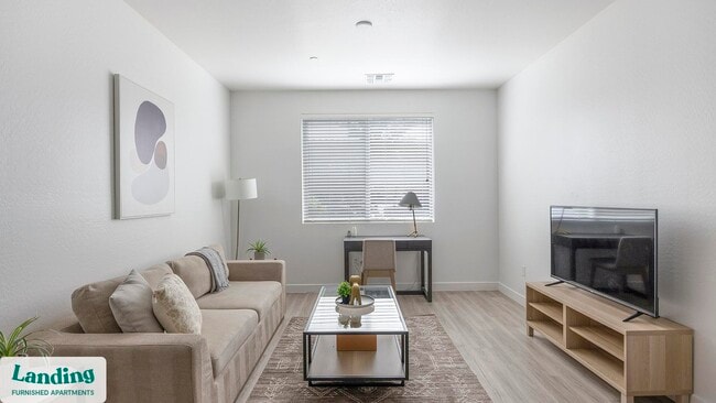 Photo - 2323 N 150th Dr Unidad A-1002.1405333