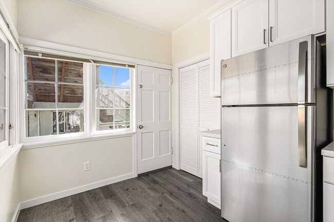 Photo - 2204 Buena Vista Ave Unit 2204 Buena Vista Ave #A - LU