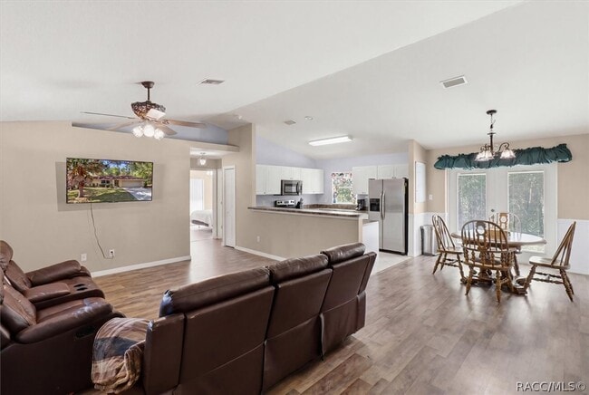 Photo - 3220 E Rogers