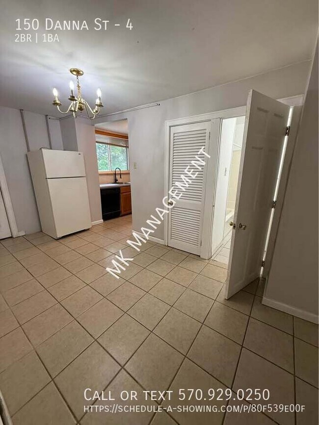 Photo - 150 Danna St Unit 4