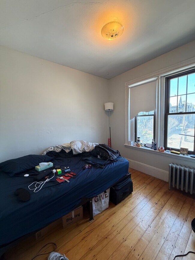 Photo - Charming 4 Bedroom-No Broker Fee