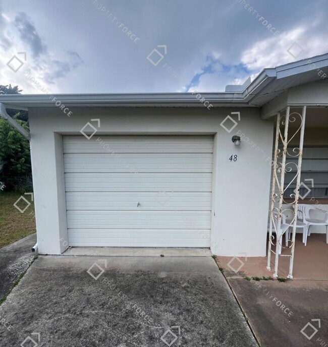 Photo - 48 S Lucille St