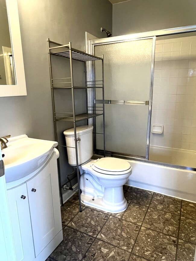 Photo - 13304 Kilmarnock Way Unit 4H