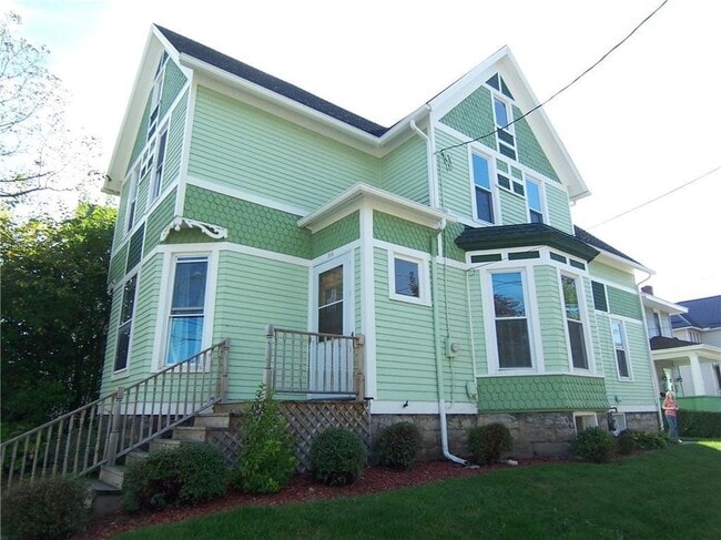 Photo - 300 Washington Ave