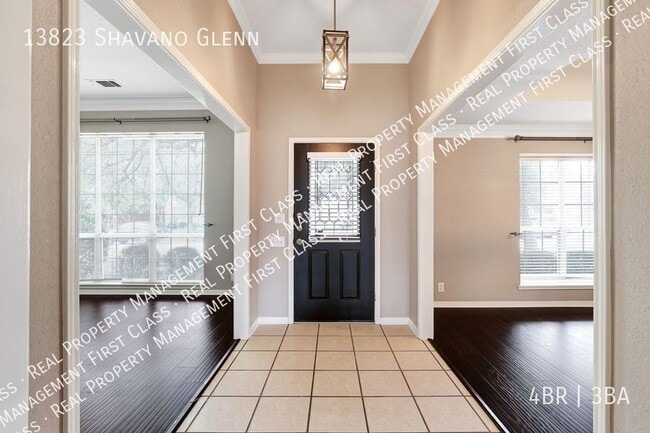 Photo - 13823 Shavano Glenn