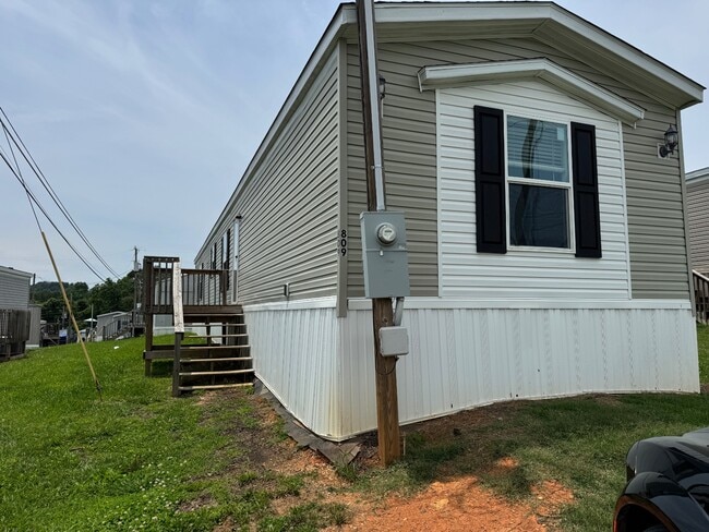 Photo - 809 Austin Way House
