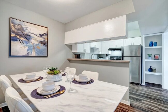 Photo - Lifestyle Convenience Meets Natural Beauty Unidad L29