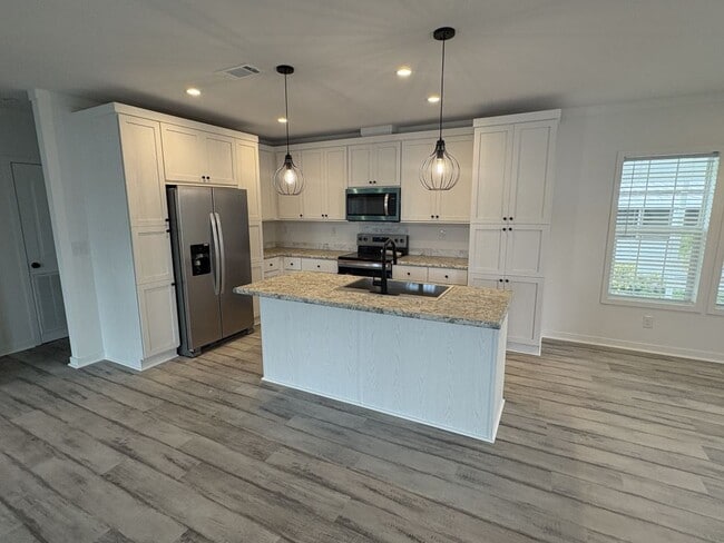Photo - 3055 Lamplighter Dr