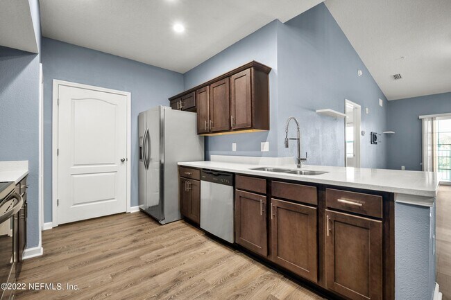 Photo - 4932 Key Lime Dr Unit 306