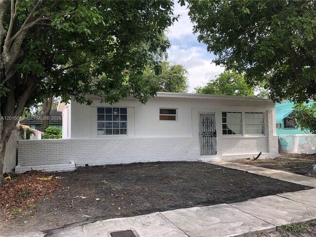 Building Photo - 166 NW 68th Terrace