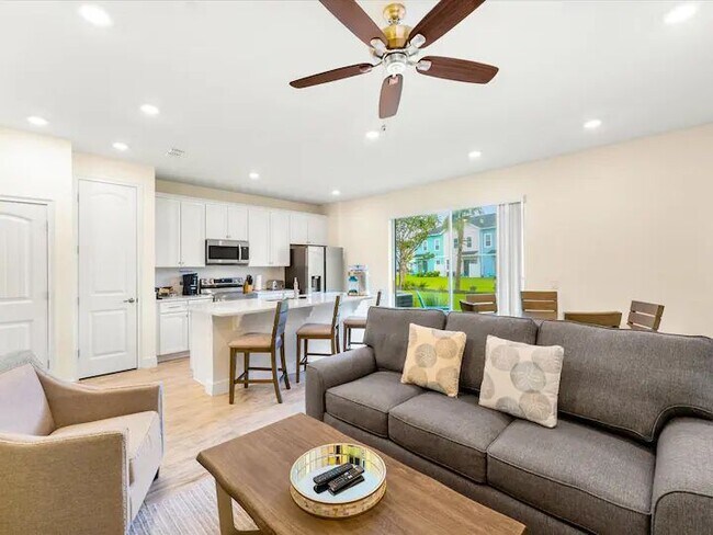 Photo - 2967 Castaway Ln