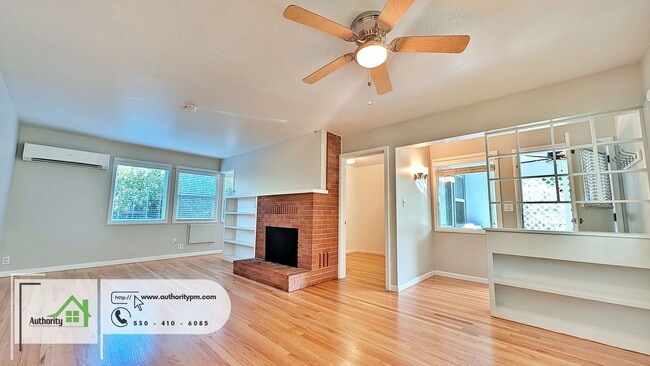 2556 Old Eureka Way