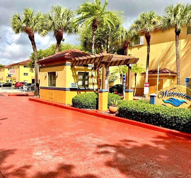 Building Photo - 8250 SW 149th Ct Unit 8-206