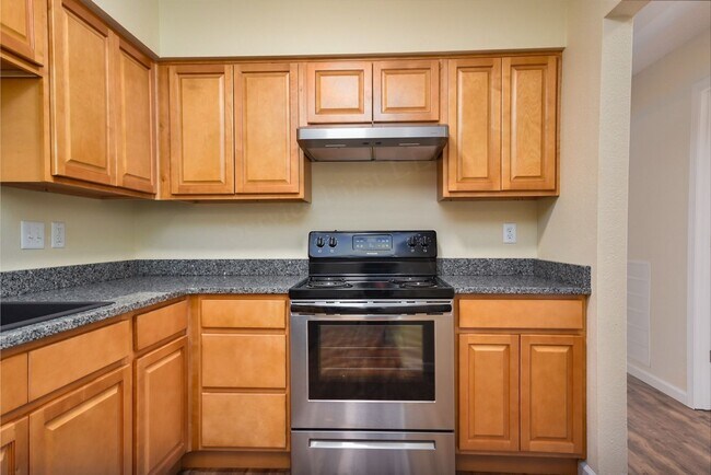 Table Rock Apartments