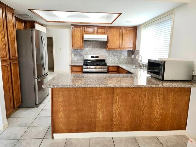 Photo - 2118 Hickory Lawn Dr