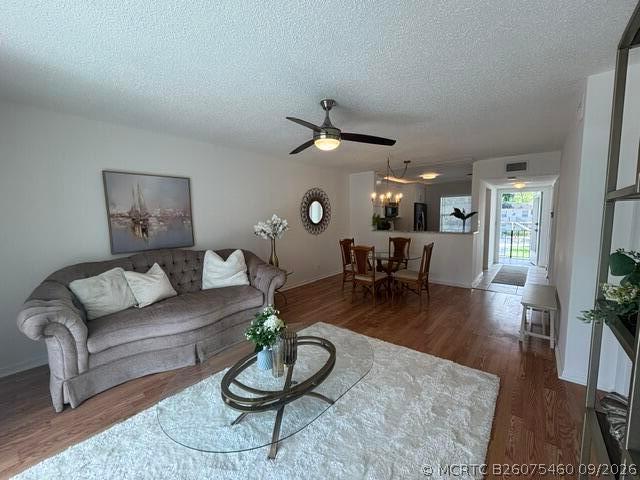 6 Abbey Ln Unit 207