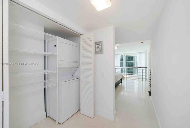 Photo - 41 SE 5th St Unit 708