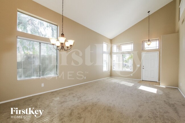 Photo - 16621 N 171st Dr