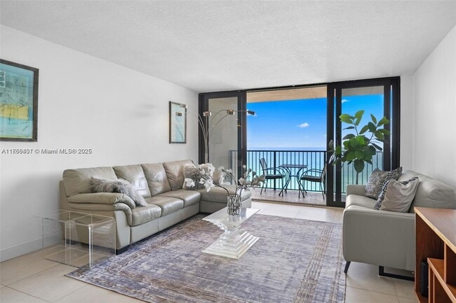 Photo - 2201 S Ocean Dr Unidad 1102