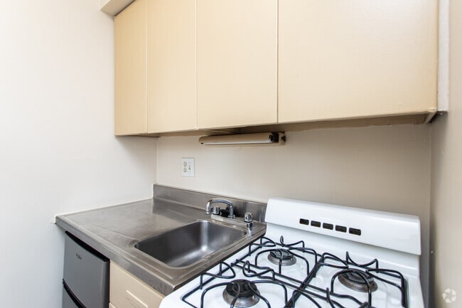 Estudio, 1BA - 375 ft² - Clintonville Commons