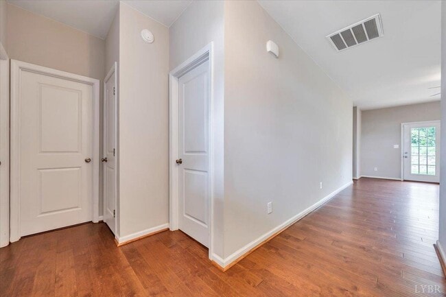 Photo - 261 Crystal Ln
