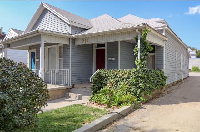 Photo - 731 E Linden Ave