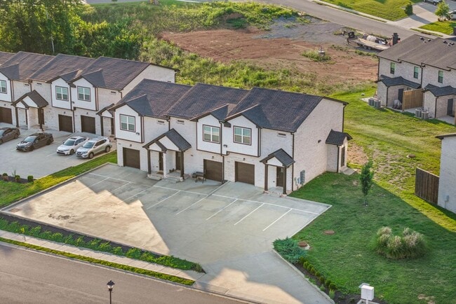 Building Photo - 1173 Meadowhill Ln