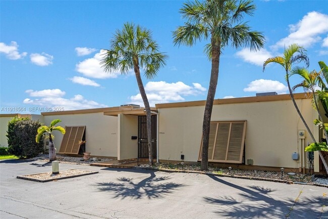 Photo - 15504 Sharpecroft Dr