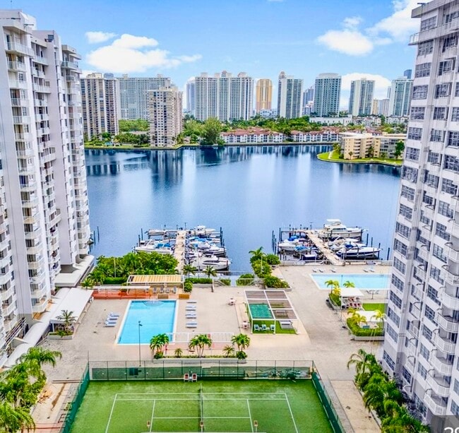 Building Photo - 18041 Biscayne Blvd Unit 1902 Rental