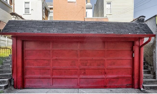 Photo - 4928 Sciota St