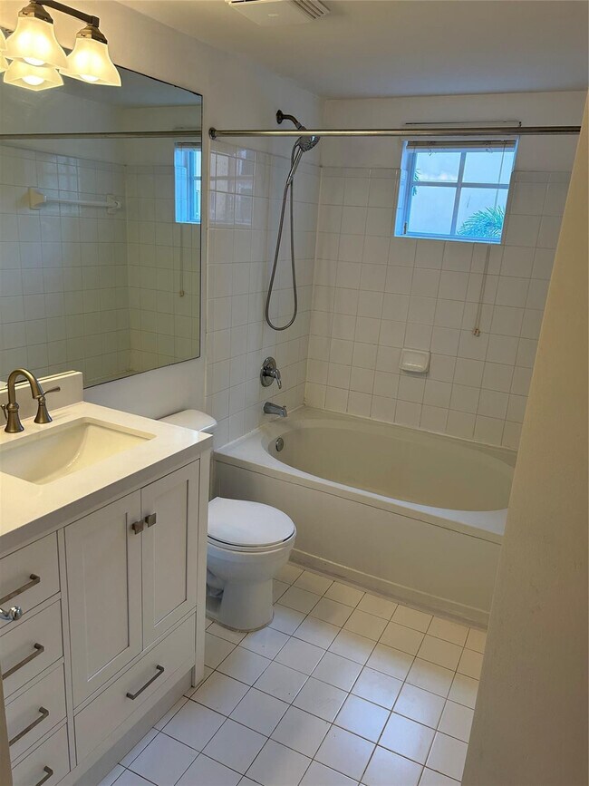 Photo - 17150 N Bay Rd