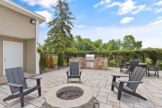 Eagles Pointe Townhomes