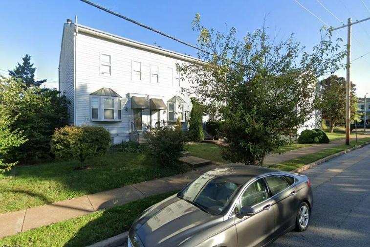 Photo - 2757 Park Ave