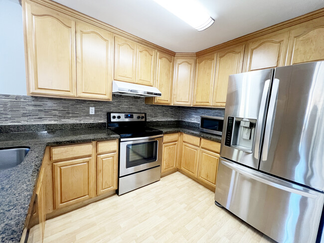 Photo - 2452 W Bayshore Rd Condo Unit 2