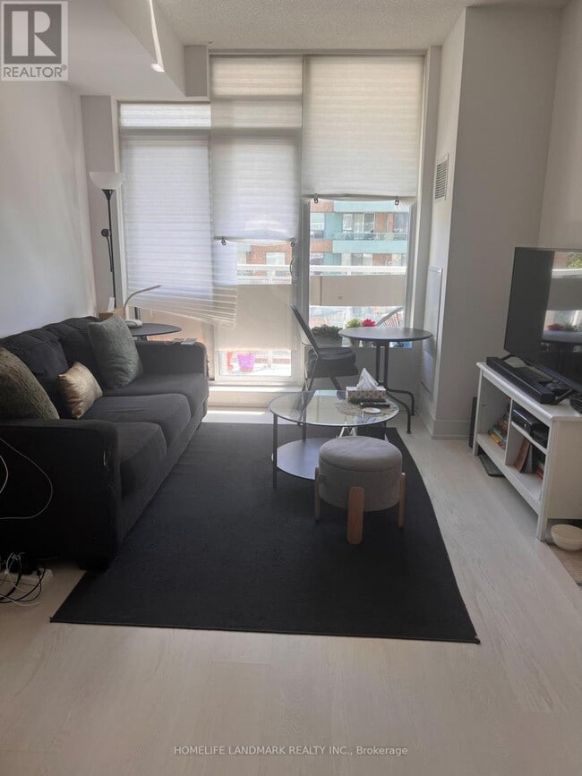 Photo - 68 Merton St Unit 616