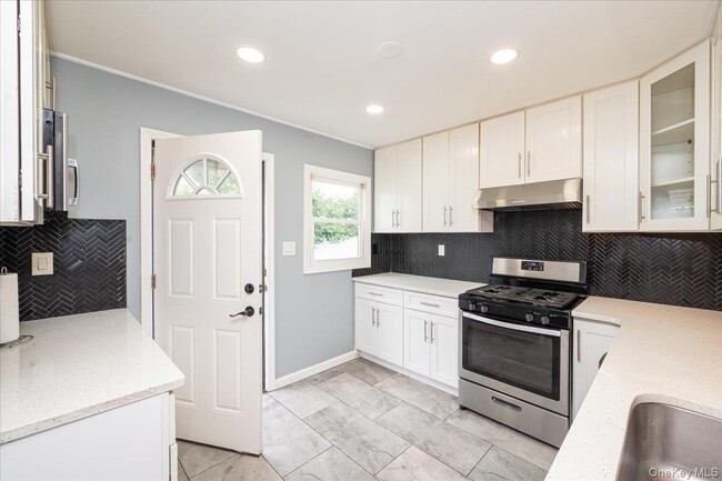 Photo - 54 Ketcham Ave
