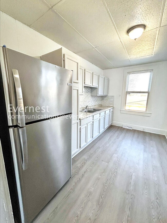 Photo - 613 N Jackson Ave