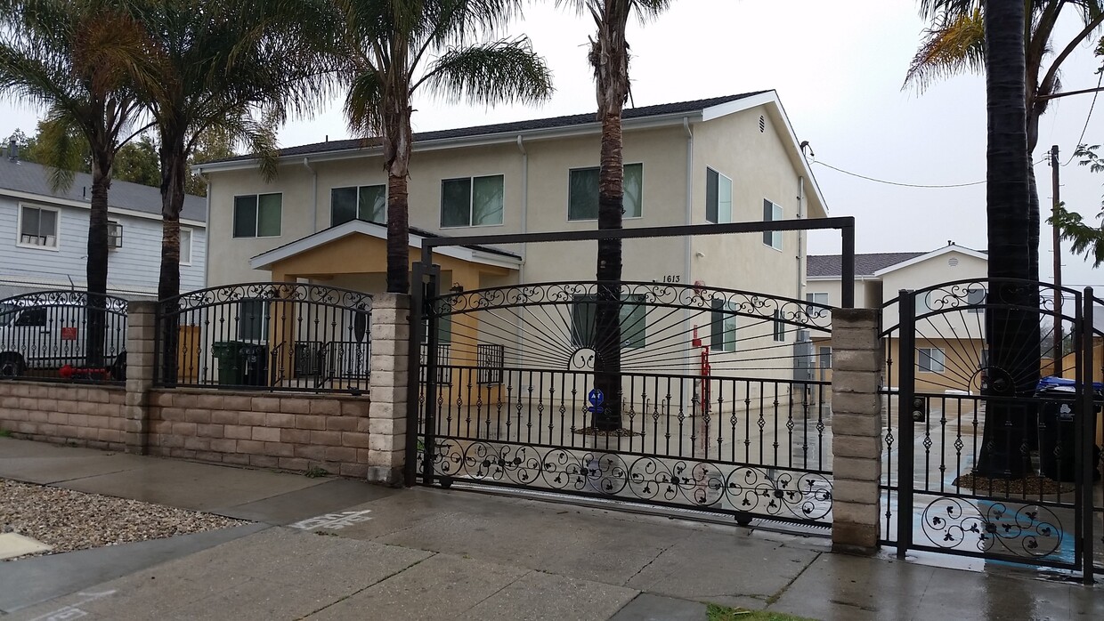 Photo - 1613 W 227th St (Torrance, CA)