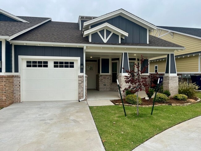 Building Photo - Beautiful 2 Bed 2 Bath! Rental