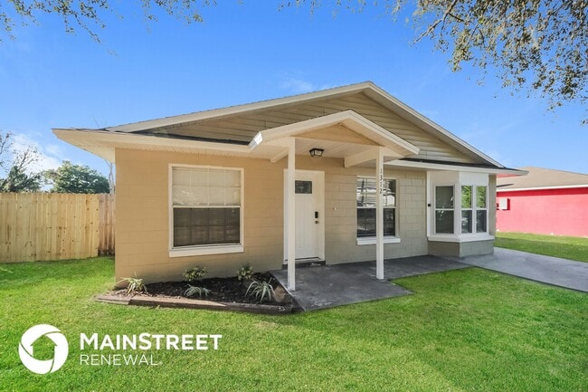 1312 Mark Ct