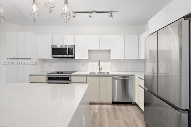 Photo - 101 Diplomat Pkwy Unit 2304
