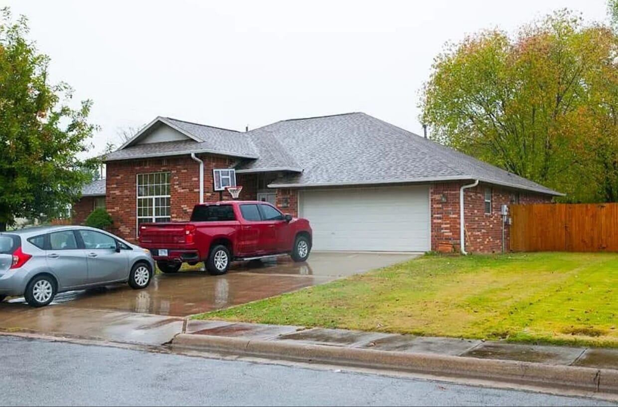 Available July 1st! 3-Bedroom, 2-Bathroom ... - Available July 1st! 3-Bedroom, 2-Bathroom ...