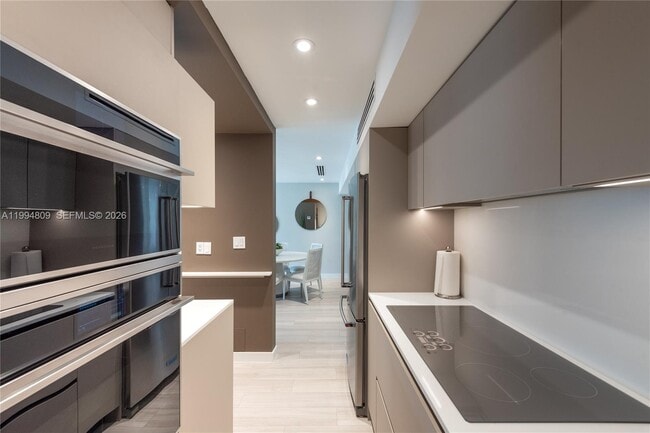 Photo - 255 Galen Dr Unit 2I