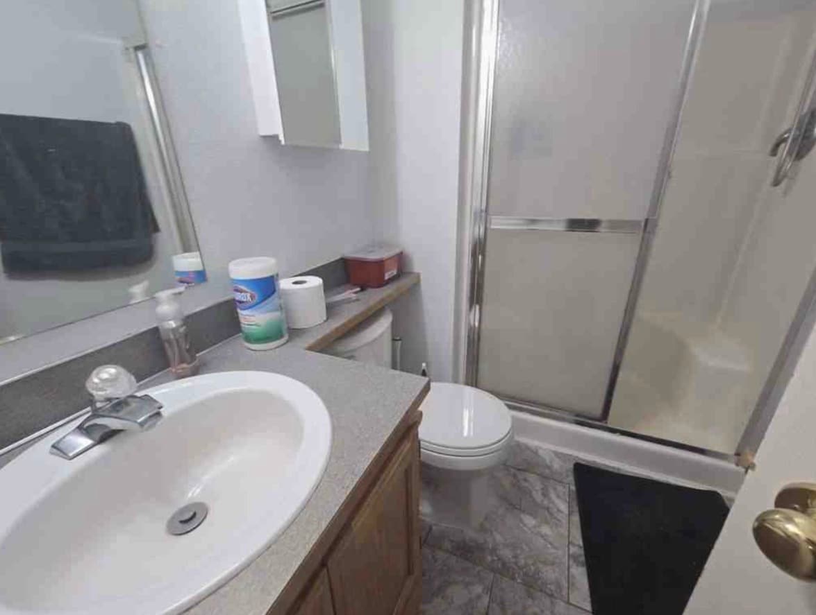 Photo - 16321 NE 78th Way