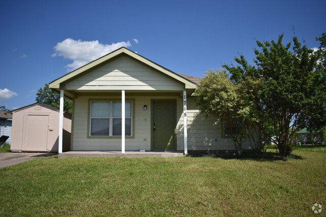 Building Photo - 1715 Manor Garden Curve Rental