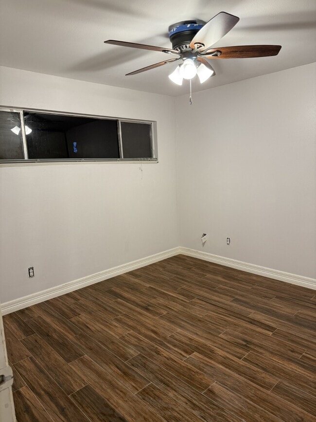 Photo - 12600 Melville Dr Unit 106