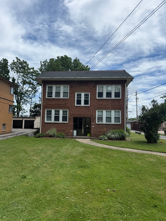 Building Photo - 3809 W 152nd St