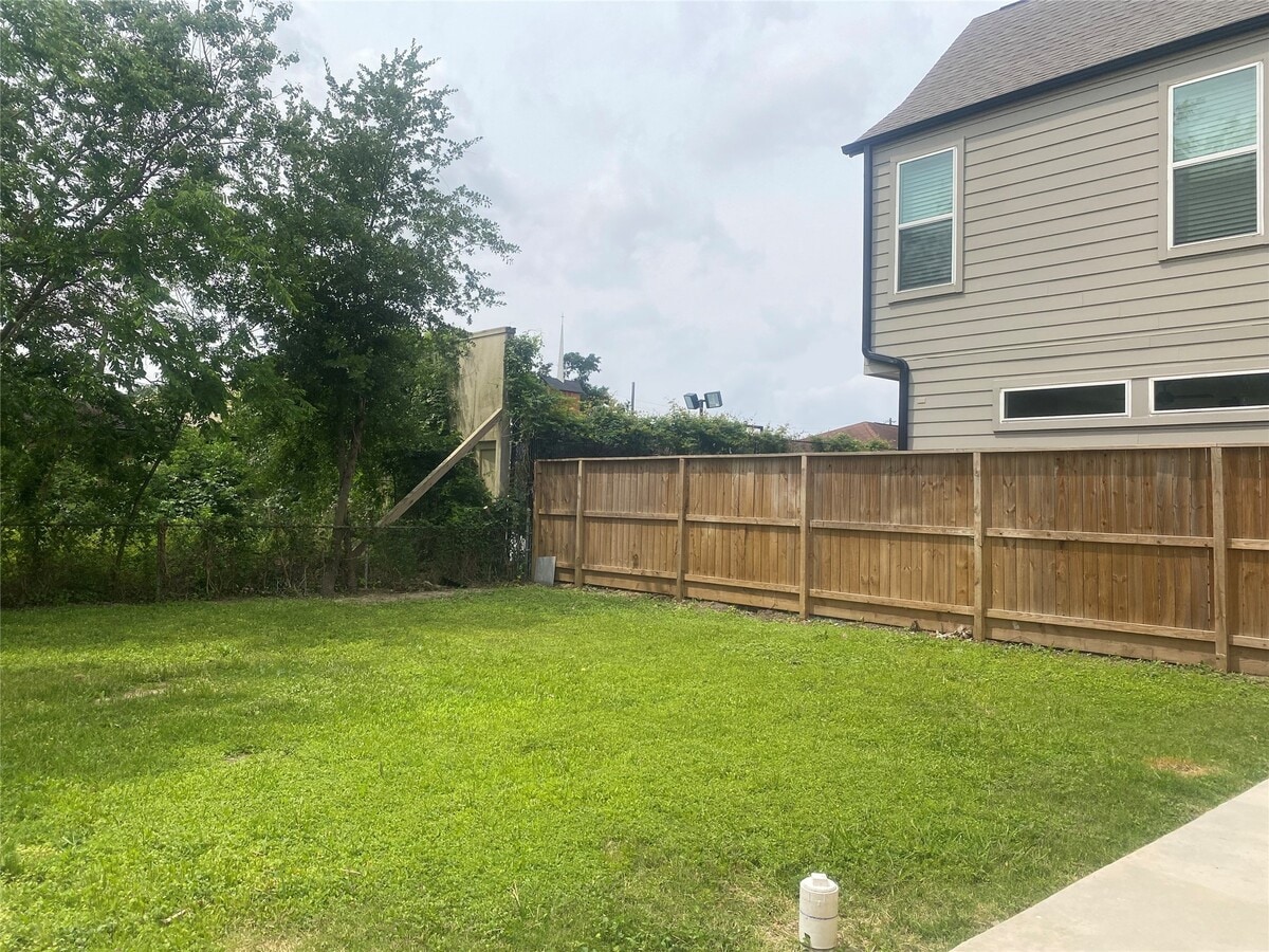 Photo - 5304 Arapahoe St Unit 2