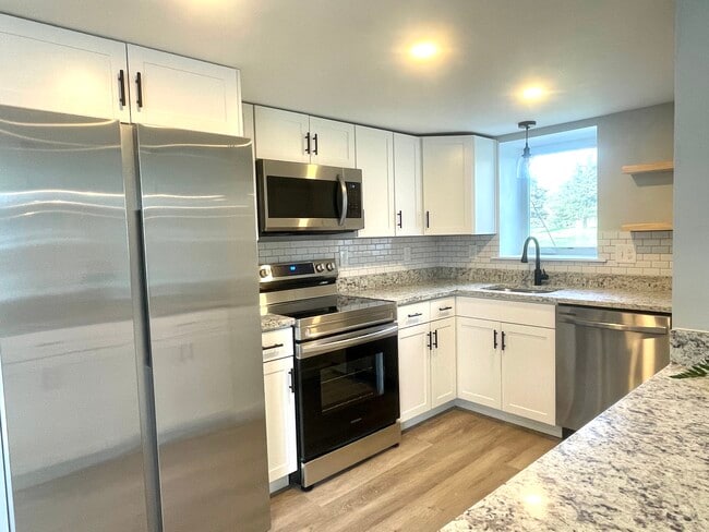 Photo - 84 Tuttle Ln Unit B